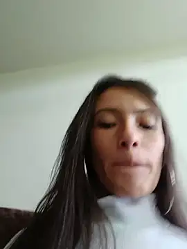 غرفة دردشة Michelle_ec المباشرة