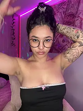 crystal_dlun – live chatrum