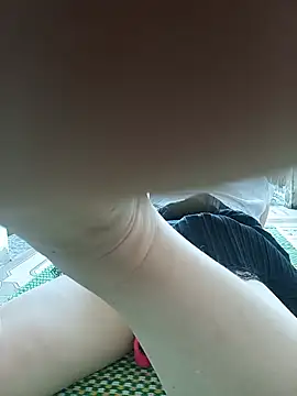 Lyna_sexy24 – Naživo chatovacia miestnosť