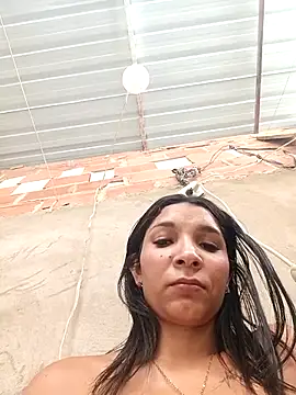 Sala de chat en directo de chikivivi-