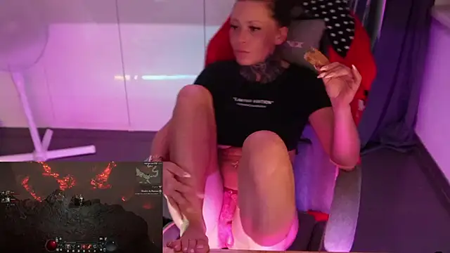 Živá chatovací místnost TittenTina