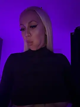 AlmaBby Cameră chat live