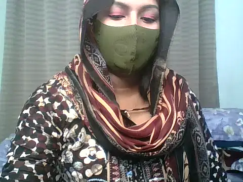 Sala de chat ao vivo de Anuska_010