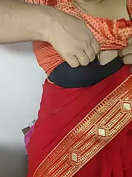 VAIGA-Real_Mallu Live chatroom