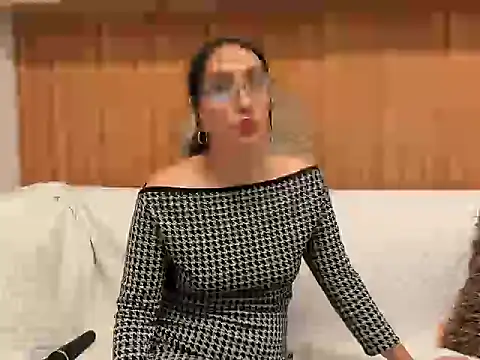 Chatroom en direct de Riley_Reid_Milf