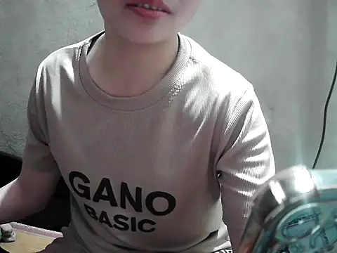 Ana_2023's Live Chat Room