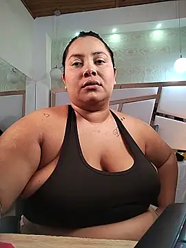 Živá chatovací místnost tatikanyx