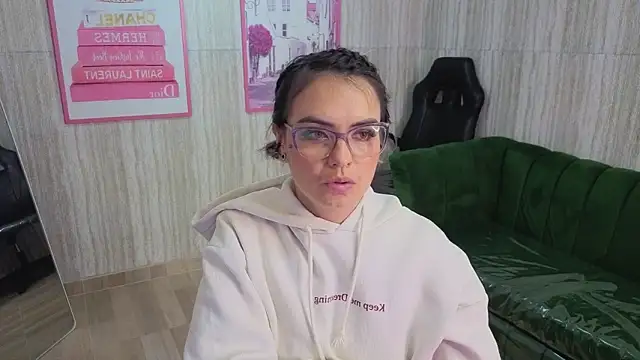 Živá chatovací místnost zarcasutra_t
