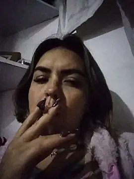 zarcasutra_t Adlı Modelin Canlı Sohbet Odası