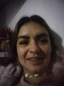 zarcasutra_t Adlı Modelin Canlı Sohbet Odası