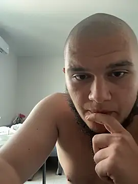 ilyaandnasn Live chat-huone