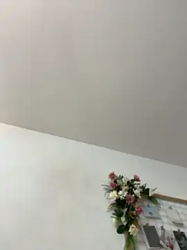 Chat soba uživo modela IvonneOwen