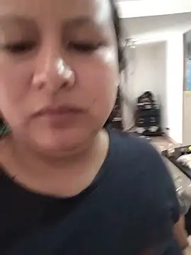 חדר צ'אט בשידור חי של SexyandnaughtyLatinos
