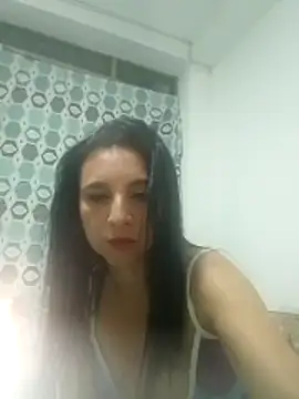 ห้องแชทสดของ mariana_santacoloma