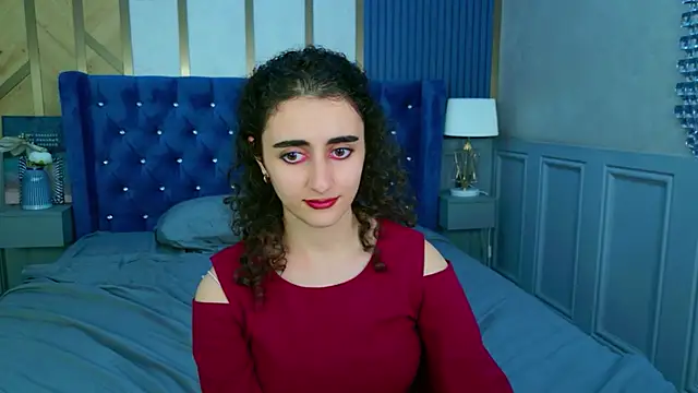 غرفة دردشة Susan_Fors المباشرة