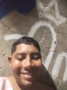 master_juju1924 Live Chatraum