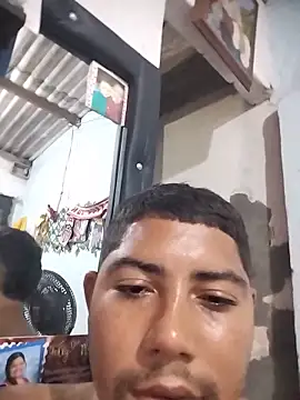 Phòng Chat Trực Tiếp master_juju1924