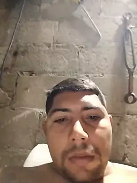 master_juju1924 Live Chatraum