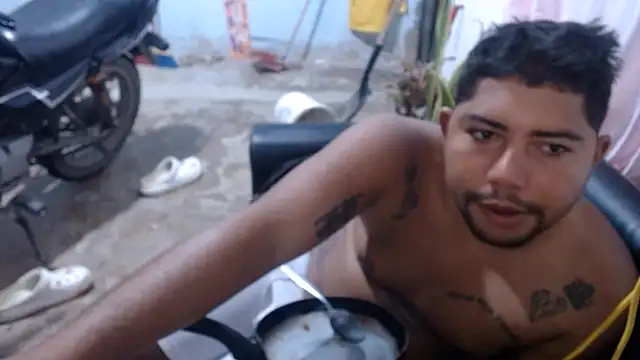 master_juju1924 Cameră chat live