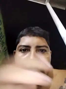 master_juju1924 Cameră chat live