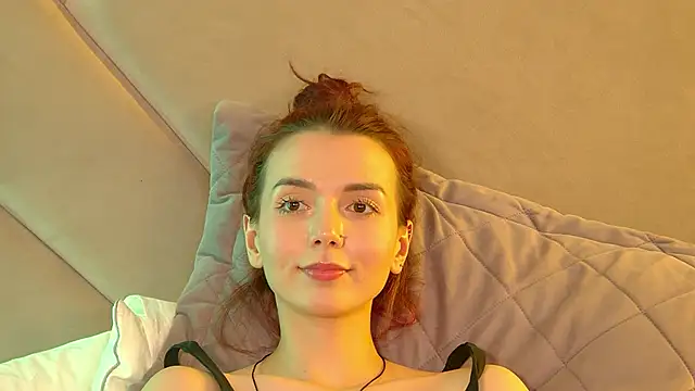 VanessaVienne Adlı Modelin Canlı Sohbet Odası