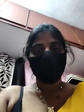 suma_telugu1 Adlı Modelin Canlı Sohbet Odası