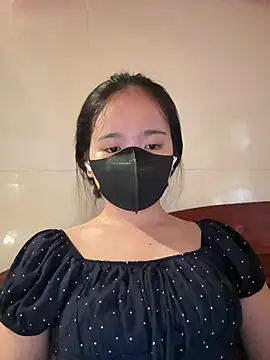 Gwen879 লাইভ চ্যাট রুম