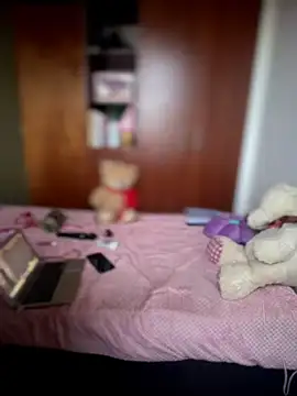 ห้องแชทสดของ Veronica_Wins_