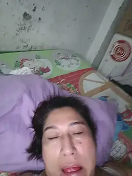 PatriciaGrajales Live Chatraum
