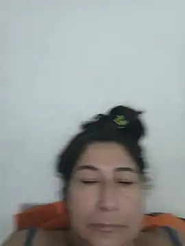 PatriciaGrajales Adlı Modelin Canlı Sohbet Odası
