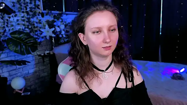 SunshineBlaze's Live Chat Room