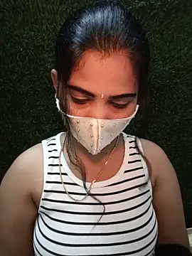Chat ao vivo de Nithyatamil