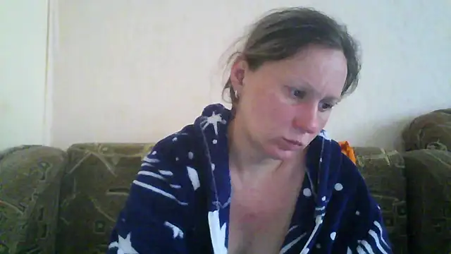 Norma_Wall live-chat rom