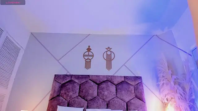 Sala de chat en directo de emily_nova_