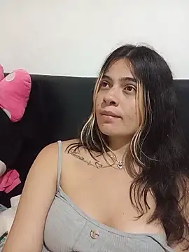 Megan_nica's Live Chat Room
