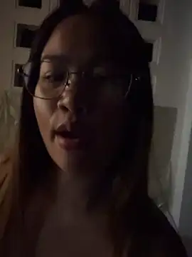 Chat ao vivo de Ponthip