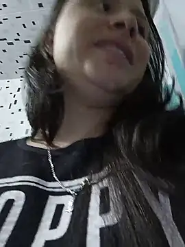 yessica_gomez01 – live chatrum