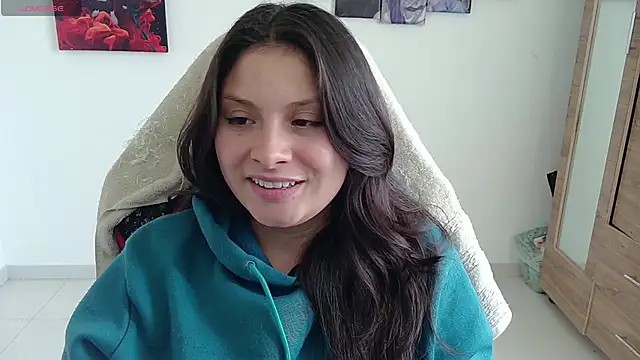yessica_gomez01's Live Chat Room