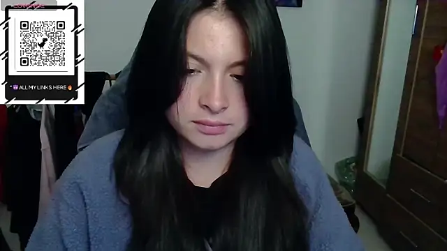 yessica_gomez01's Live Chat Room