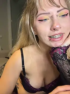 Živá chatovací místnost sexyquelzinha