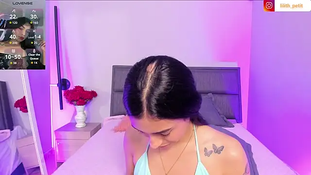 lilith_petit_ – live chatrum