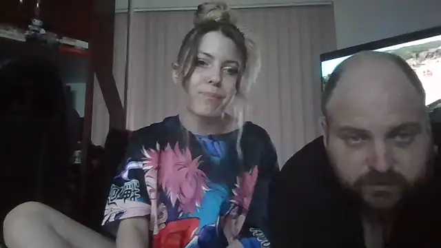 MochiNy4n Adlı Modelin Canlı Sohbet Odası