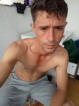 Seks show uživo modela torvyHot na kameri