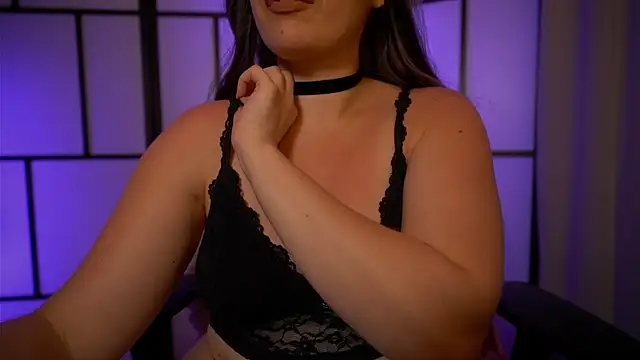 Živá chatovací místnost Pyzinna