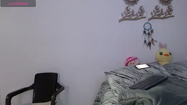 Loryn-lu – live chatrum
