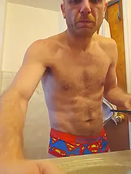 Živá kamerová sex show FrankieFuckMeXX