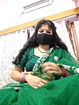 Priyaji7575 লাইভ চ্যাট রুম