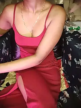 sassy__zaraa: δωμάτιο απευθείας συνομιλίας