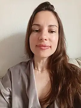 She-Moon Live chatroom
