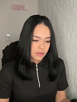 llyy05n Live chat-huone